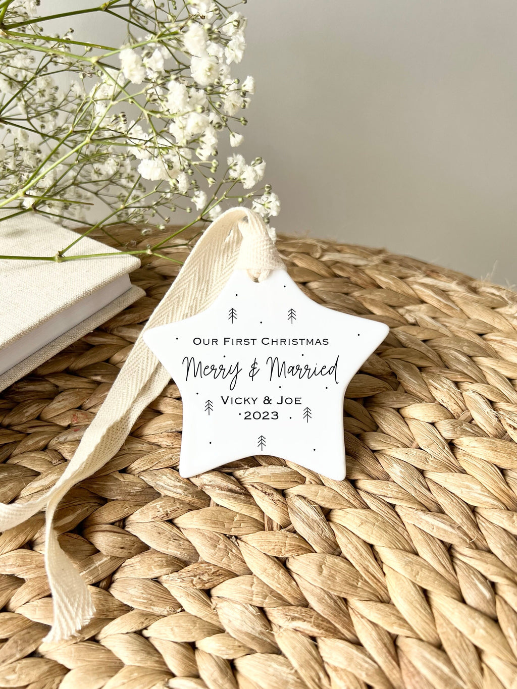Personalised First Christmas Married Ornament – Newlywed Gift