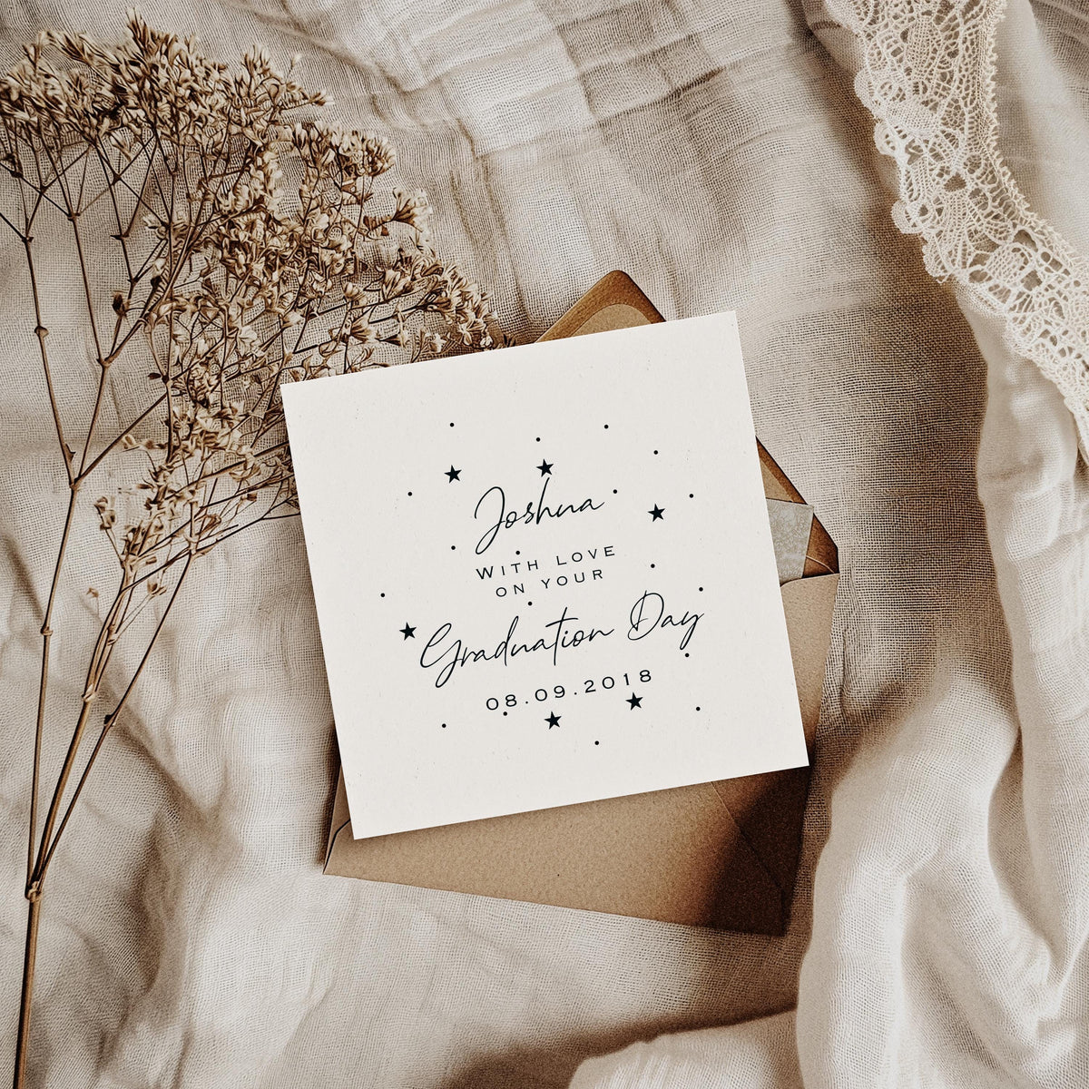 Personalised Graduation Card – Elegant Keepsake