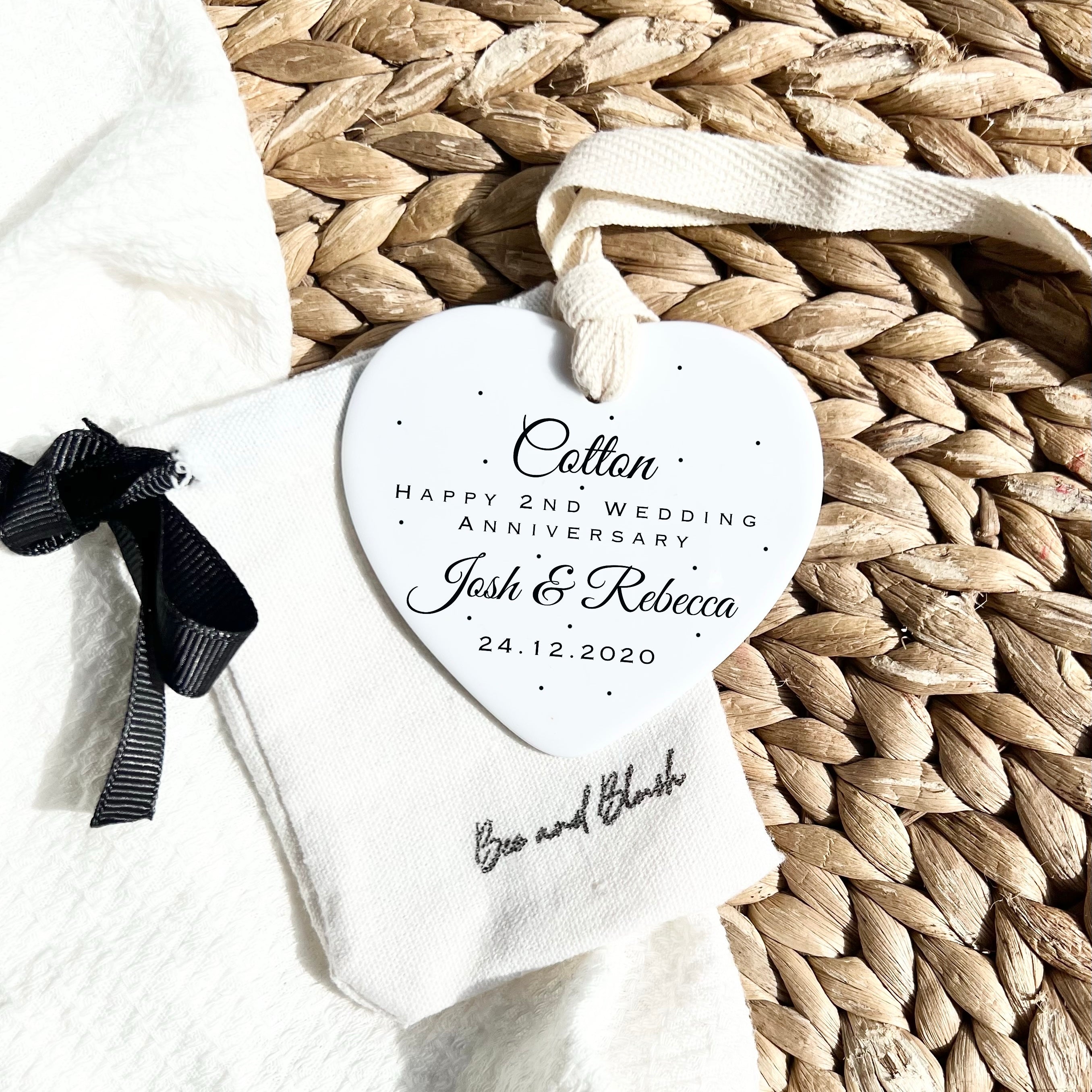 Best Gift Idea Second Wedding Anniversary Gift Guide: Cotton Gift Ideas for  Year Nr 2